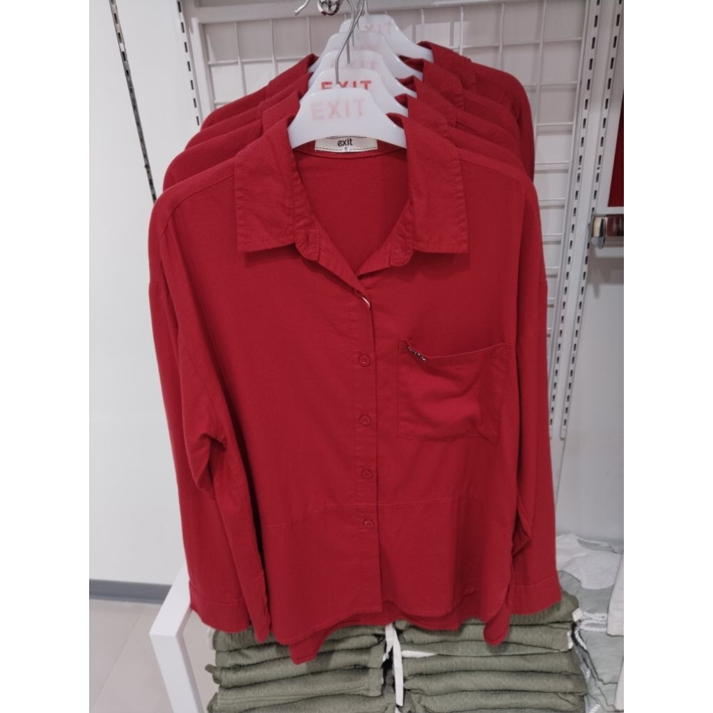 blus wanita EXIT