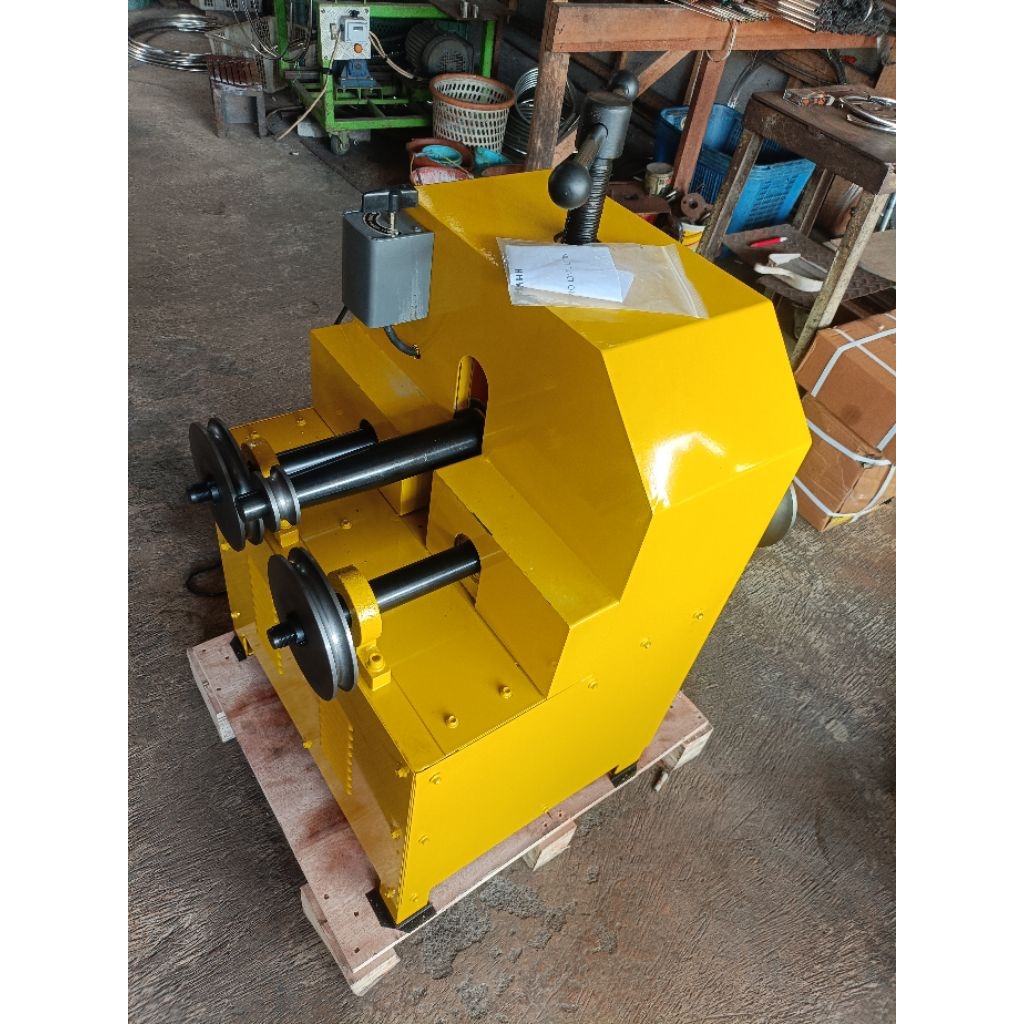 Mesin Rol besi dan stenlis multifungsi semua jenis pipa