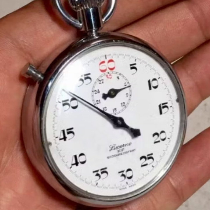 Stopwatch Lucerne Analog Original