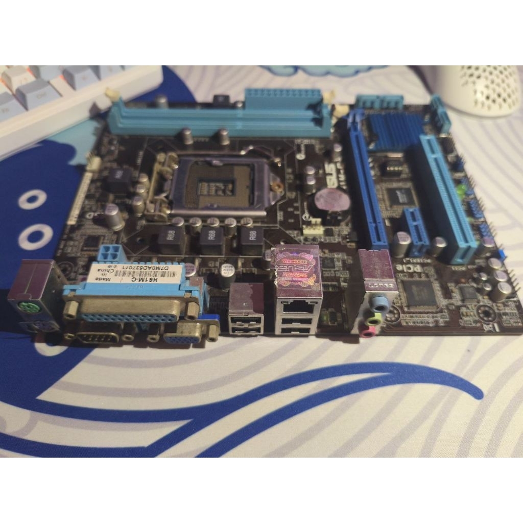 mobo asus h61m-c (baca deskripsi)