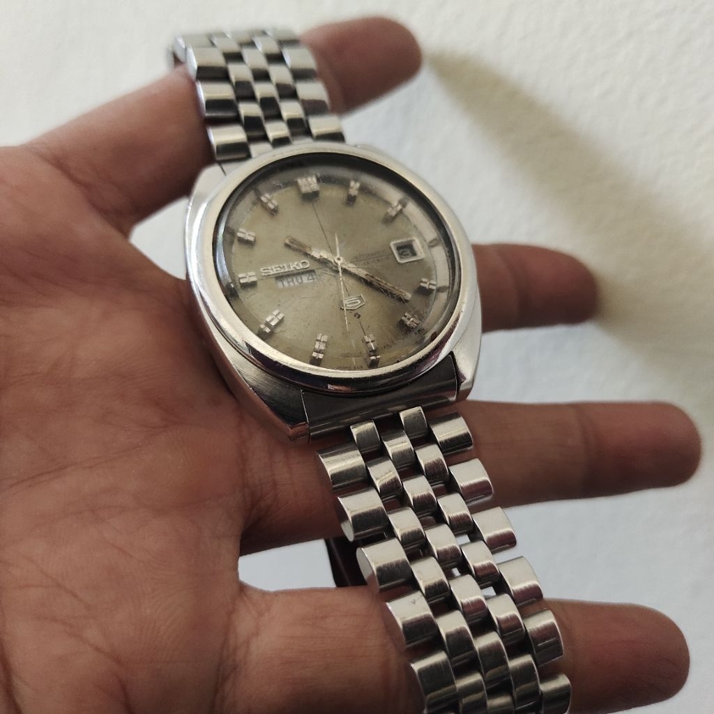 Jam tangan pria Seiko original seken