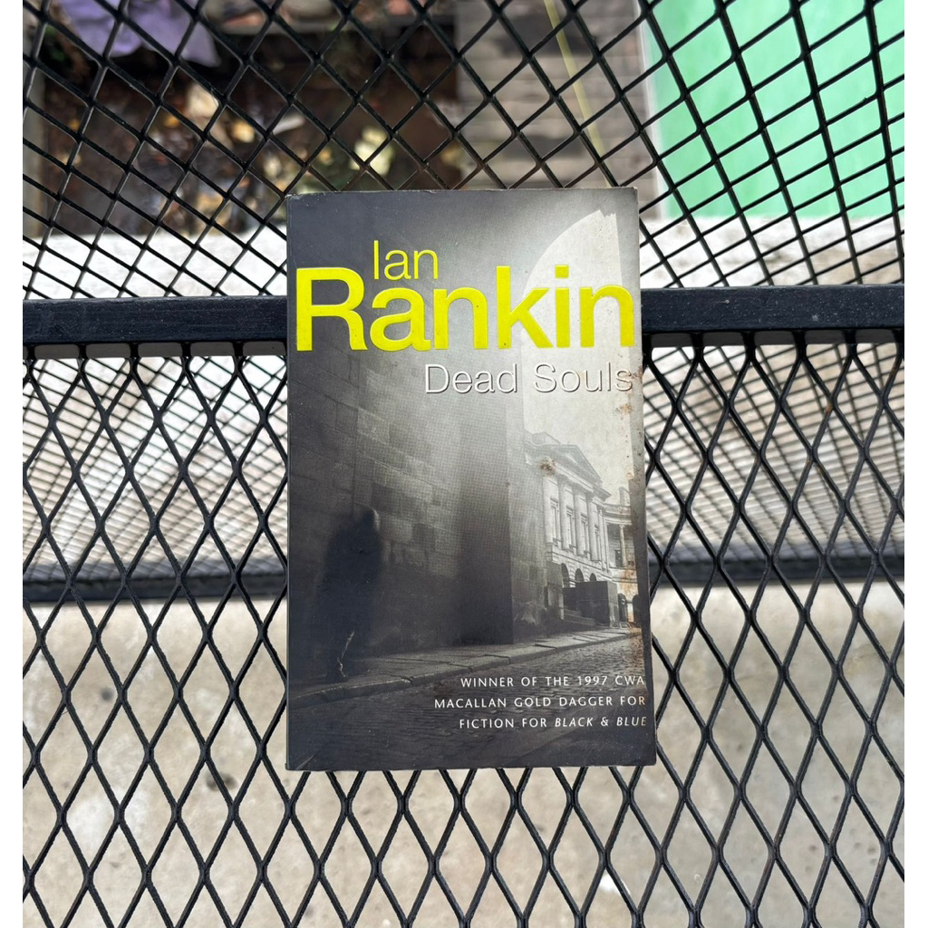 DEAD SOULS Novel Impor Bahasa Inggris Karya Ian Rankin