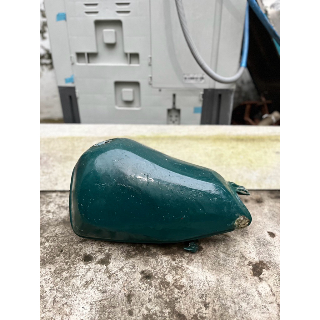 Tangki suzuki ts125 original lepasan tengki suzuki ts125 ori copotan