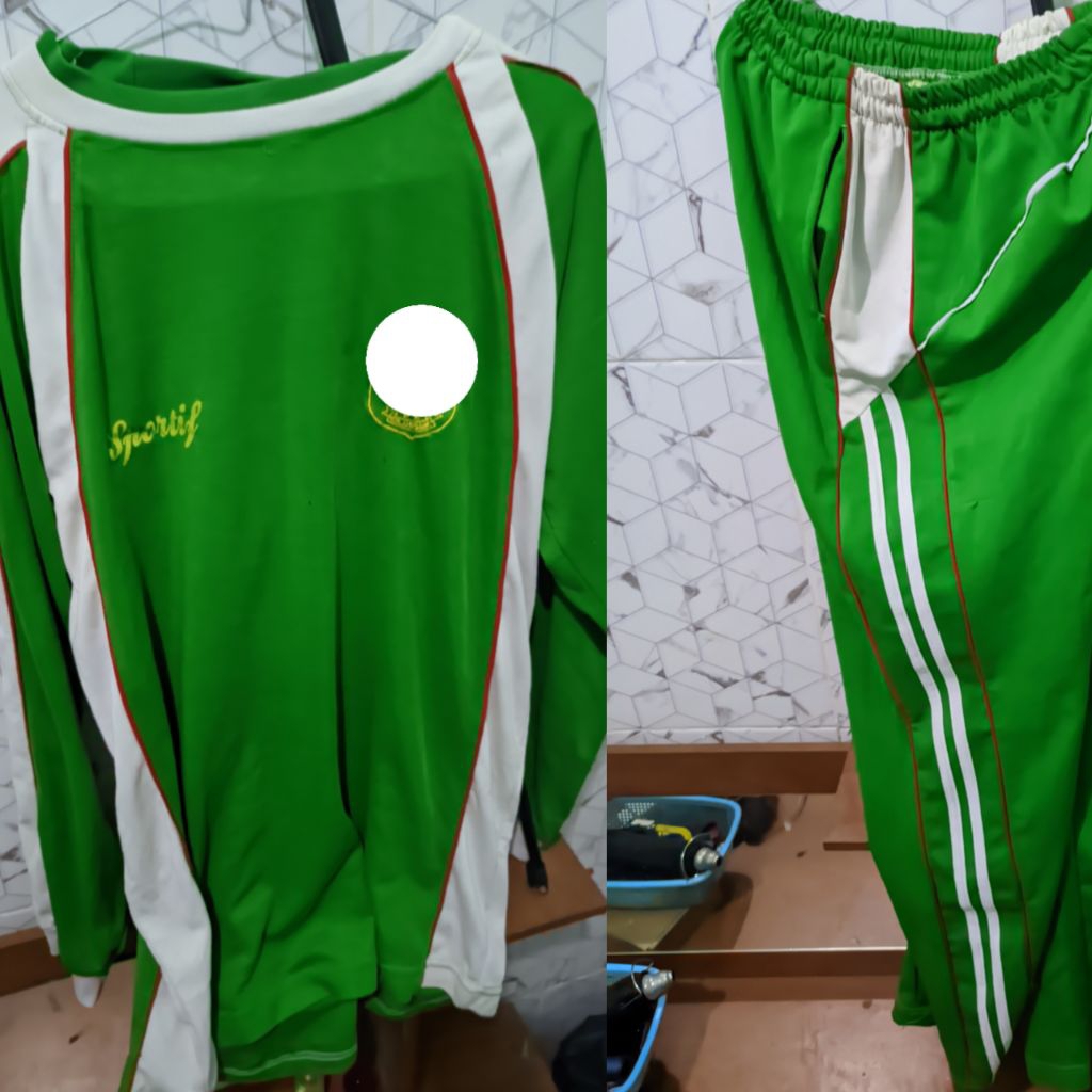 Seragam Olahraga Preloved SMK M4