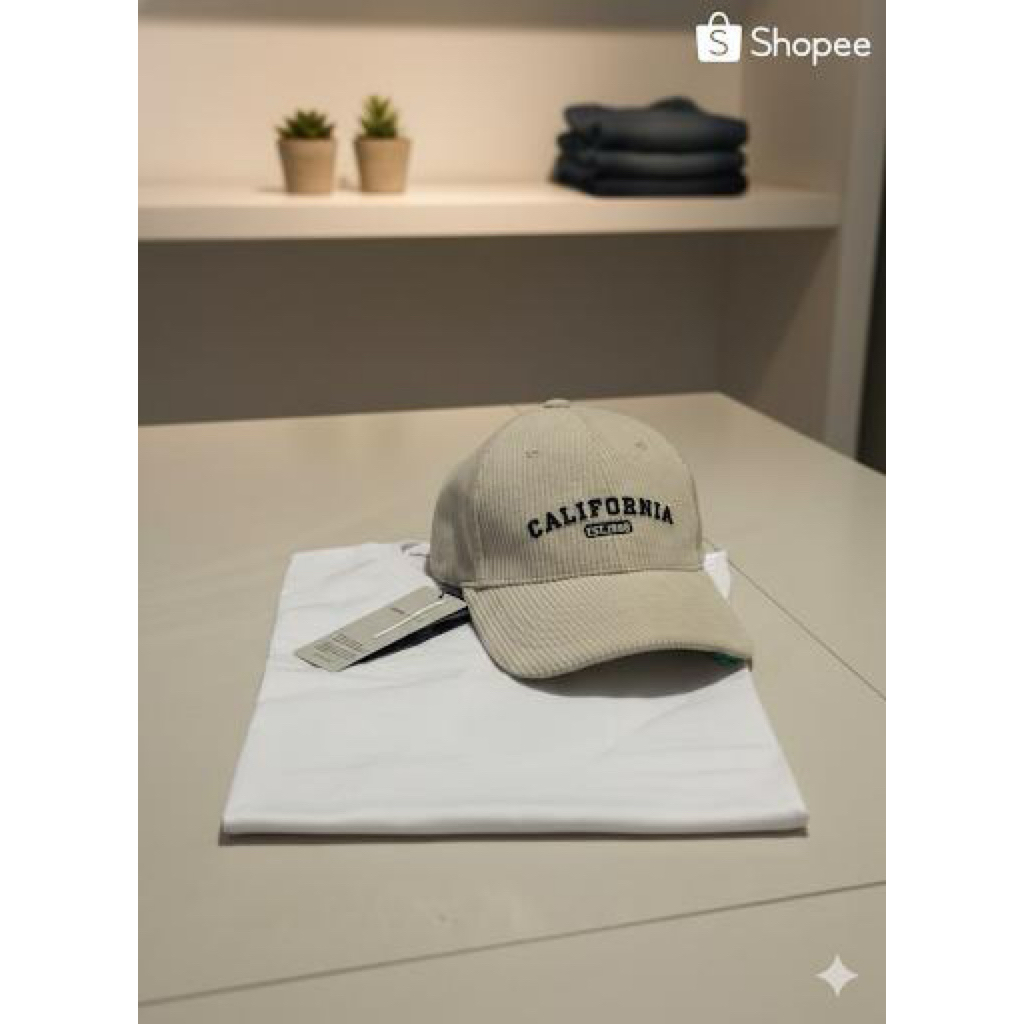 T-shirt Casual White Motif Daun Warna-Warni - Atasan Pria Kekinian