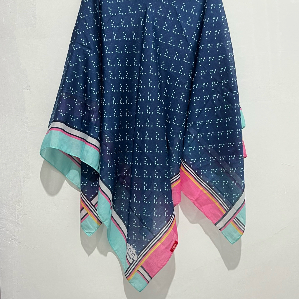 PL Jilbab Segiempat Zoya Motif