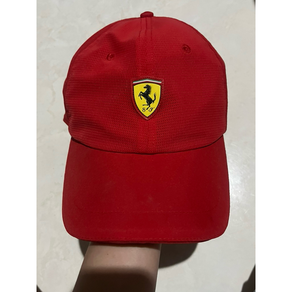 PRELOVED TOPI PUMA F1 FERRARI