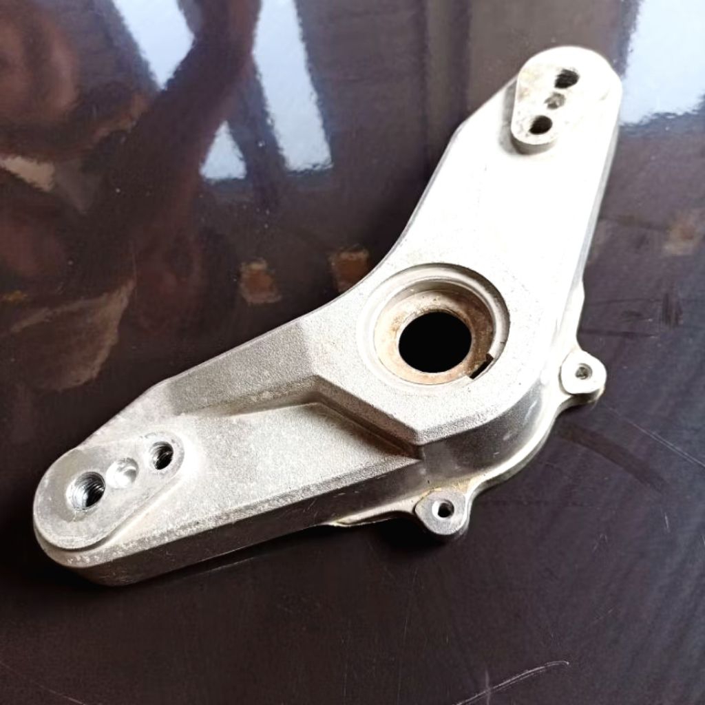 segitiga atas triple clamp T stang Yamaha X1r x1R jupiter mx thailand Original