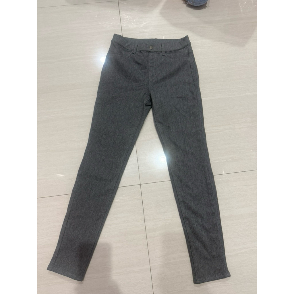 UNIQLO Soft Jeans SECOND