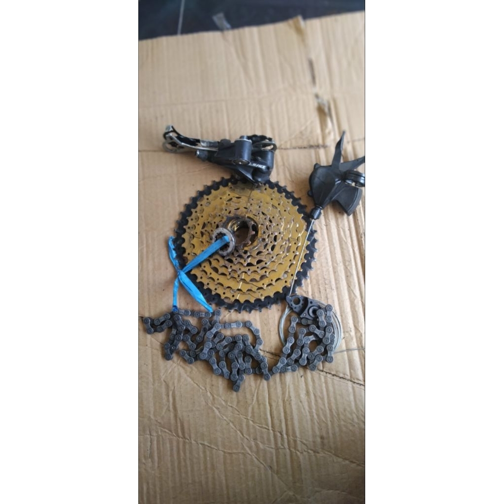 mini grupset shimano Alivio  mix altus 9 speed