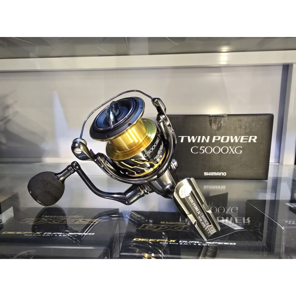 Reel Shimano Twin power C5000XG New 2020