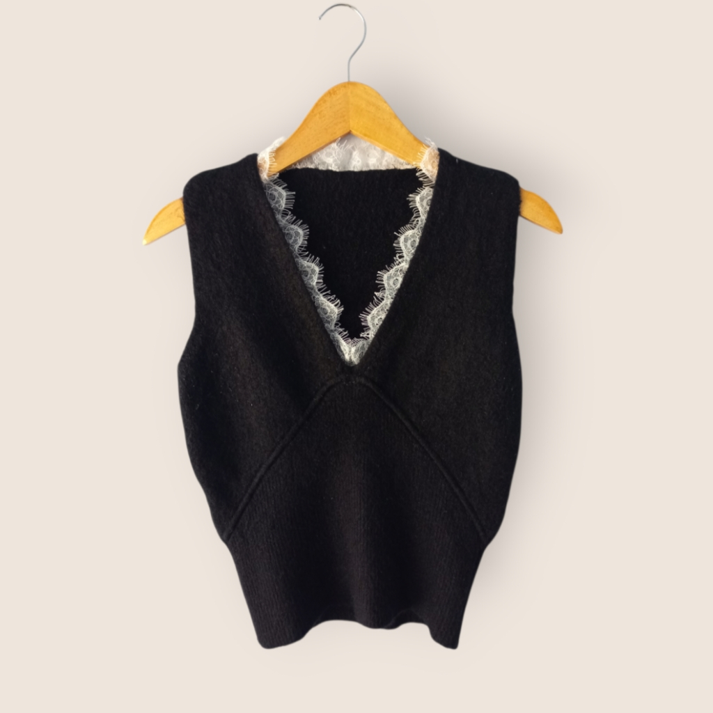 Vest Rajut Vneck Hitam Polos Wanita Premium