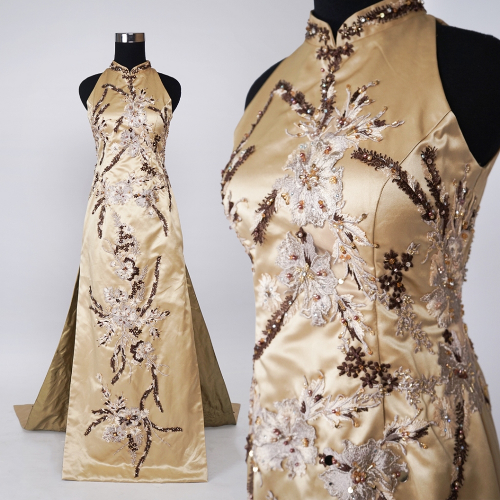 [FOR RENT] Cheongsam Sangjit Tradisional Modern Emas Gold Payet Mewah