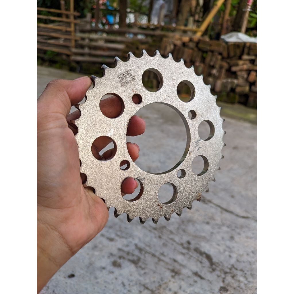 Gear SSS 428-37 baut 4, pnp Mx King, FizR, Rx King