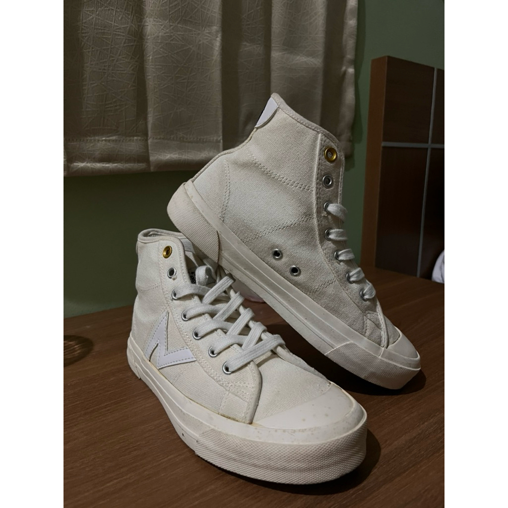 preloved sepatu prayer kids