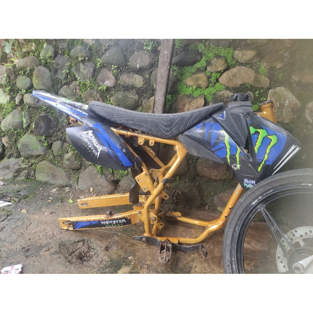 rangka KTM replika pnp mesin GL megapro
