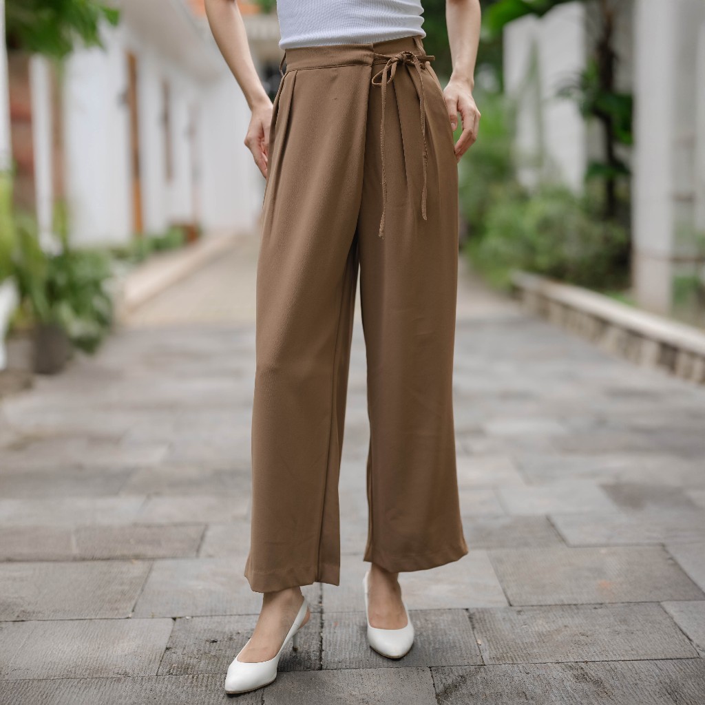 Beatrice Clothing Jogja Griffin Pants - Celana Wanita | Celana panjang Wanita | Celana Kulot Highwei