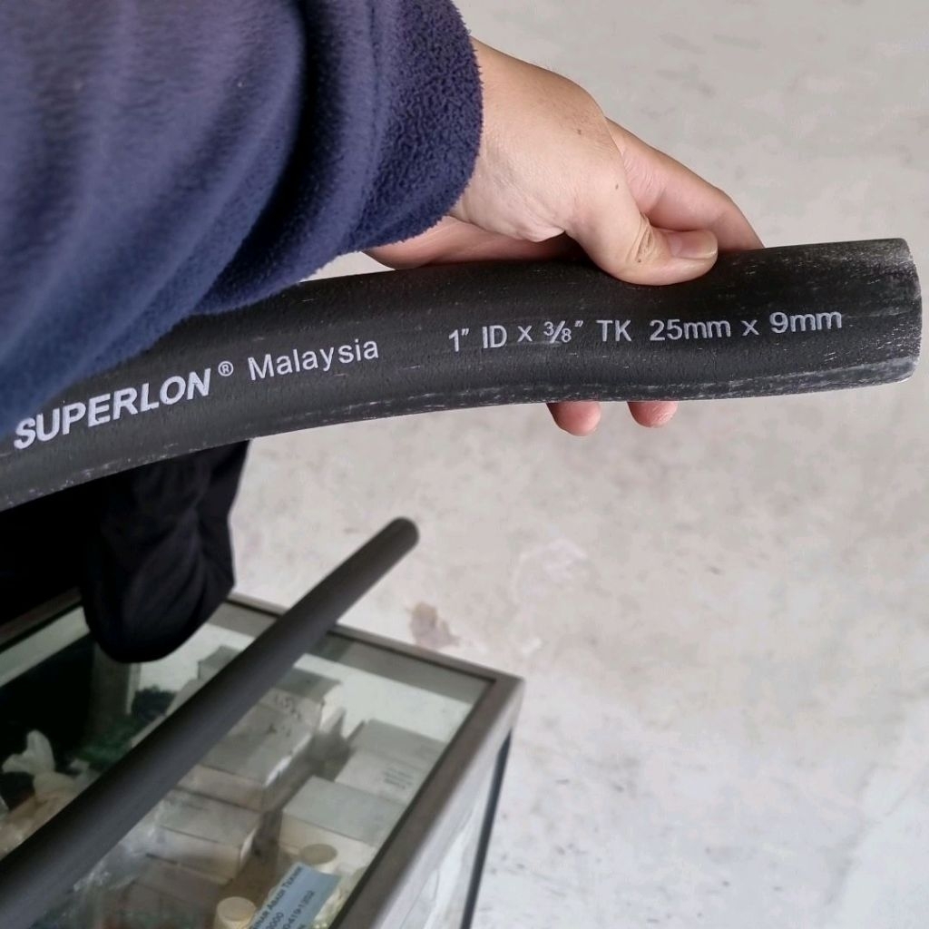 Armaflex pembungkus pipa ac