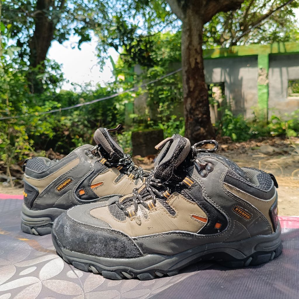 Sepatu Gunung Outdoor Hiking Starfos Goretex