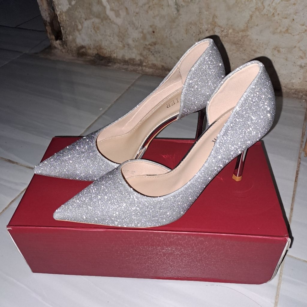 preloved bartier heels