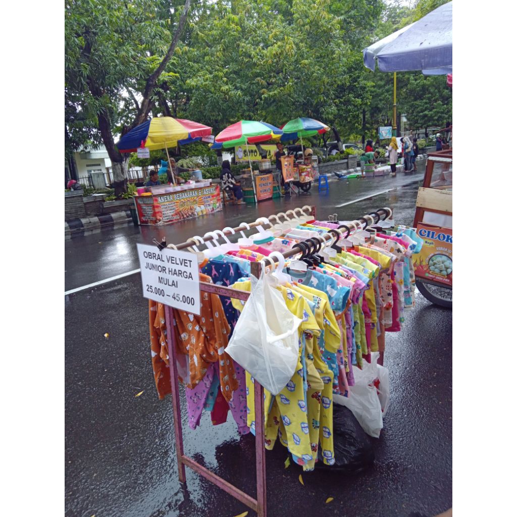 CD ANAK VELVET JUNIOR