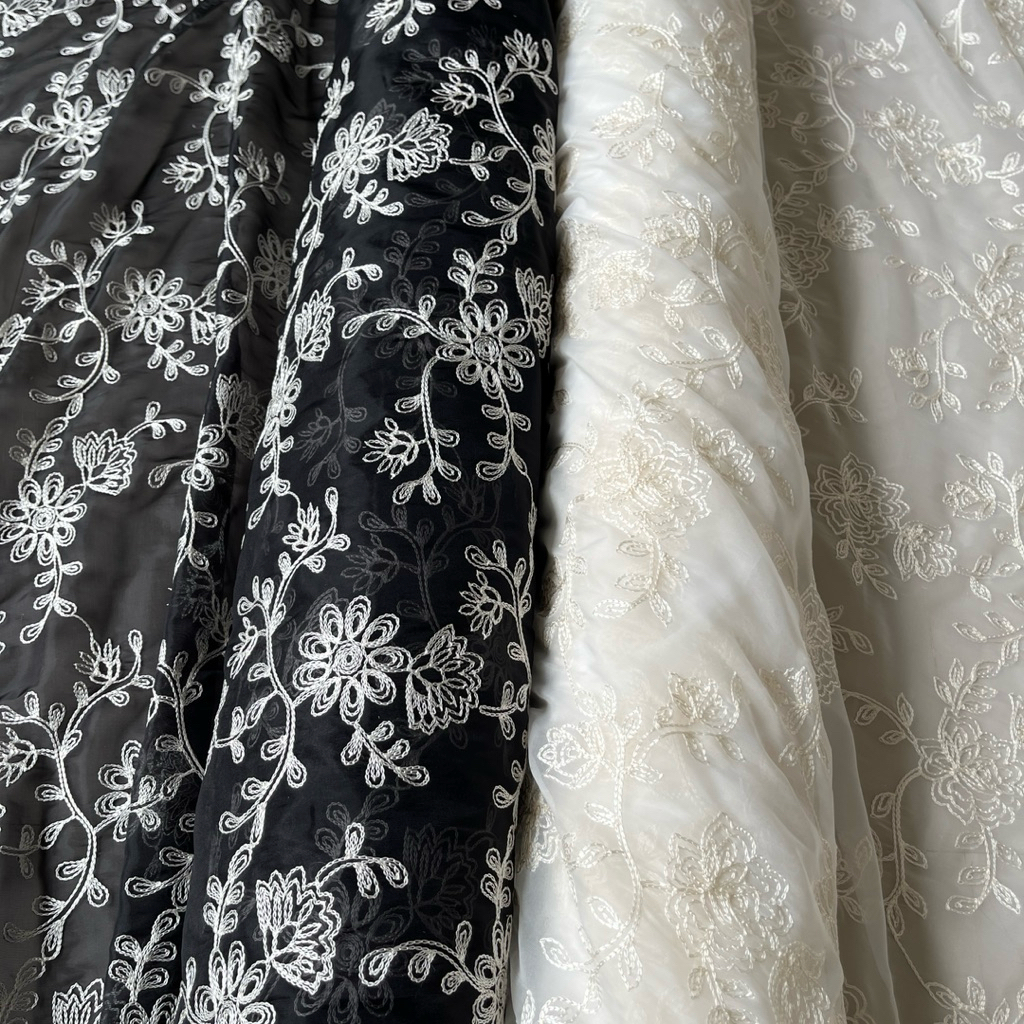 Kain Organza Silk Bordir Premium Motif Bunga Rambat | Bahan Super Halus, Ringan, Semi Sutra, Traspar