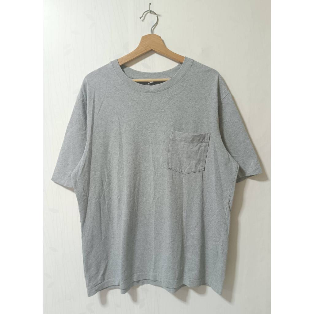 T-SHIRT BY UNIQLO POCKET OVERSIZE