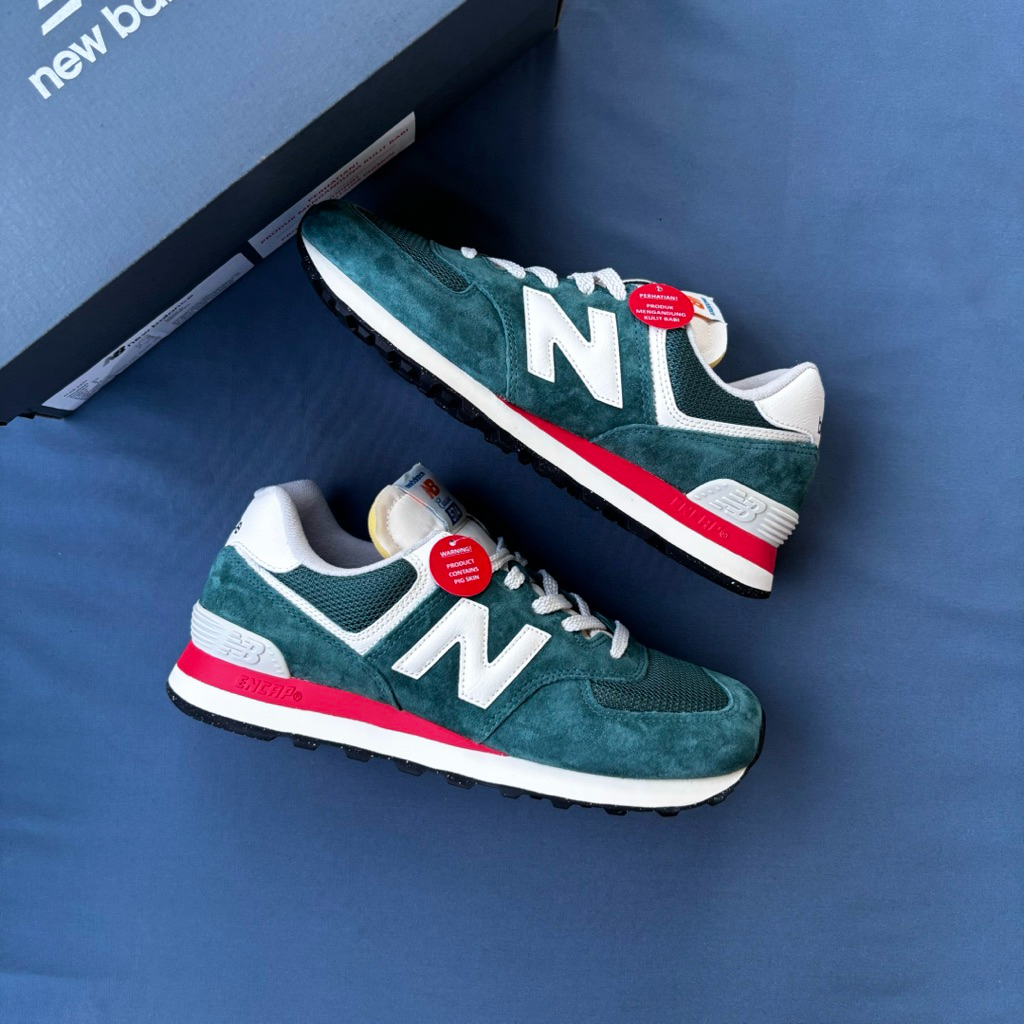 New Balance 574 Green