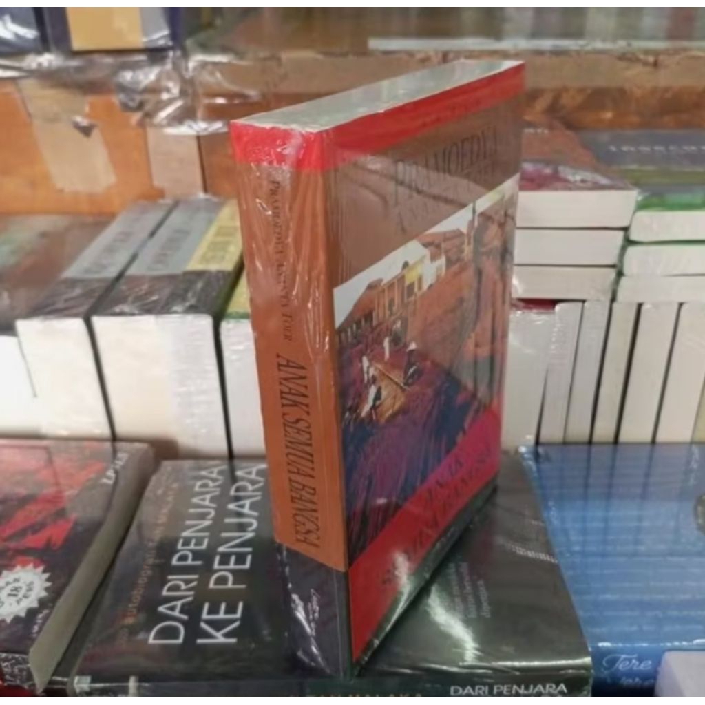 BUKU PRAMODYA ANANTA TOER SEMUA BANGSA