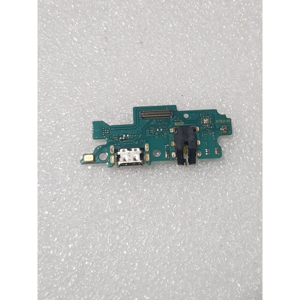 Papan Cas Samsung M20