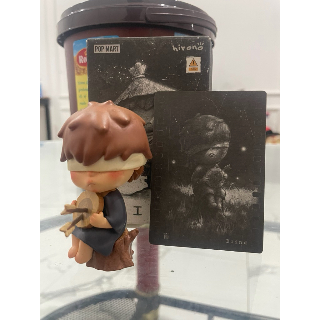 popmart hirono blind