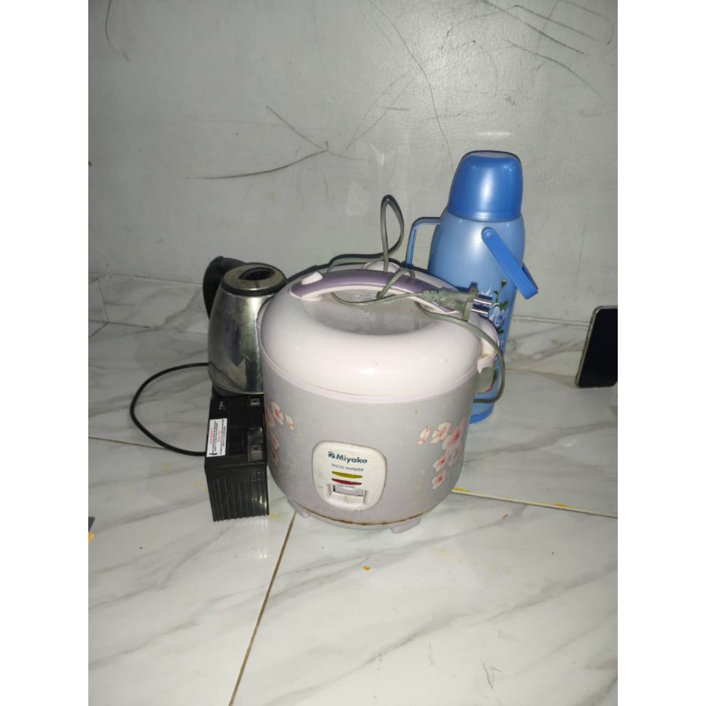 preloved Rice Cooker + Termos + Aki + Ketel