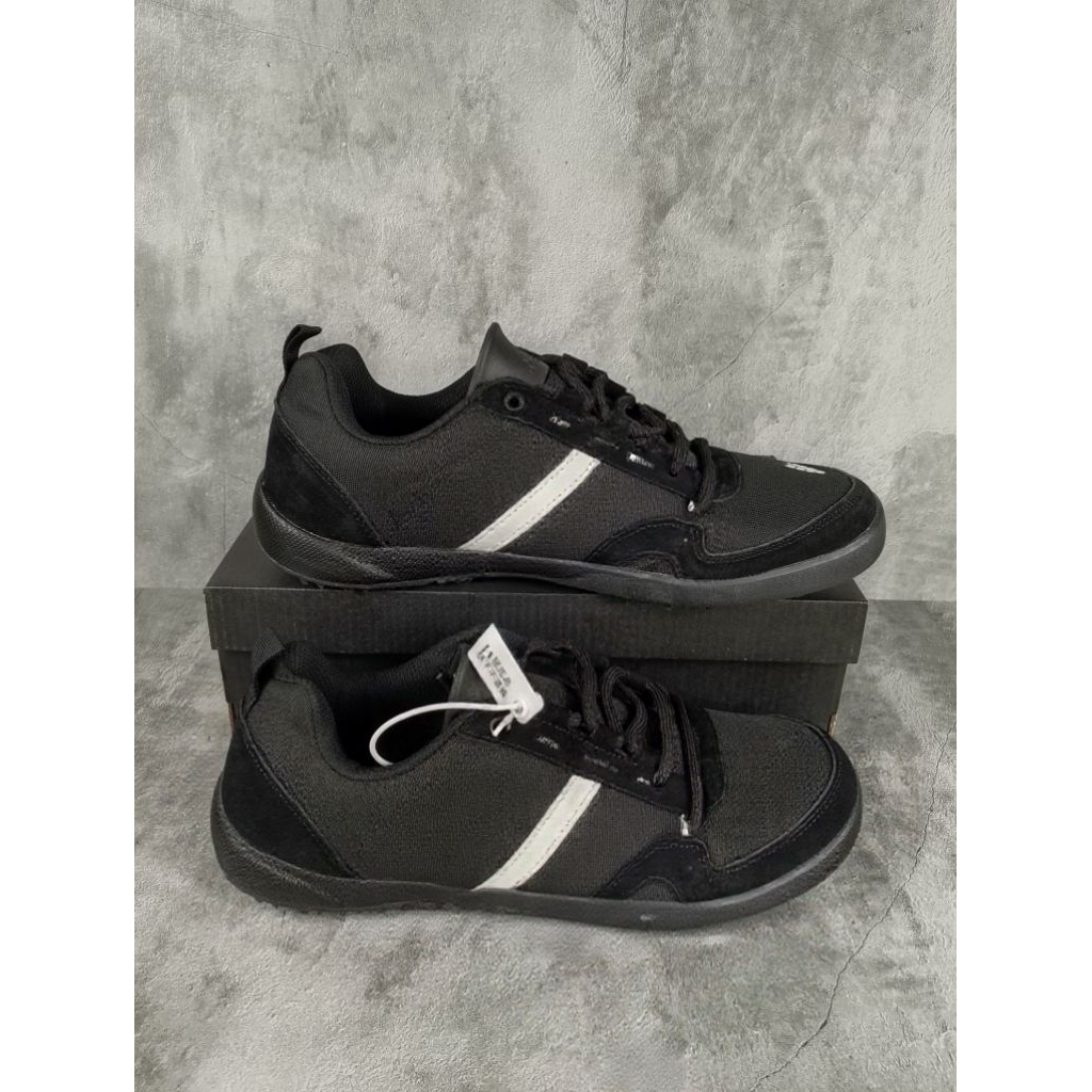 Sepatu Hiking Daroga Kanvas Black White Hiking Shoes