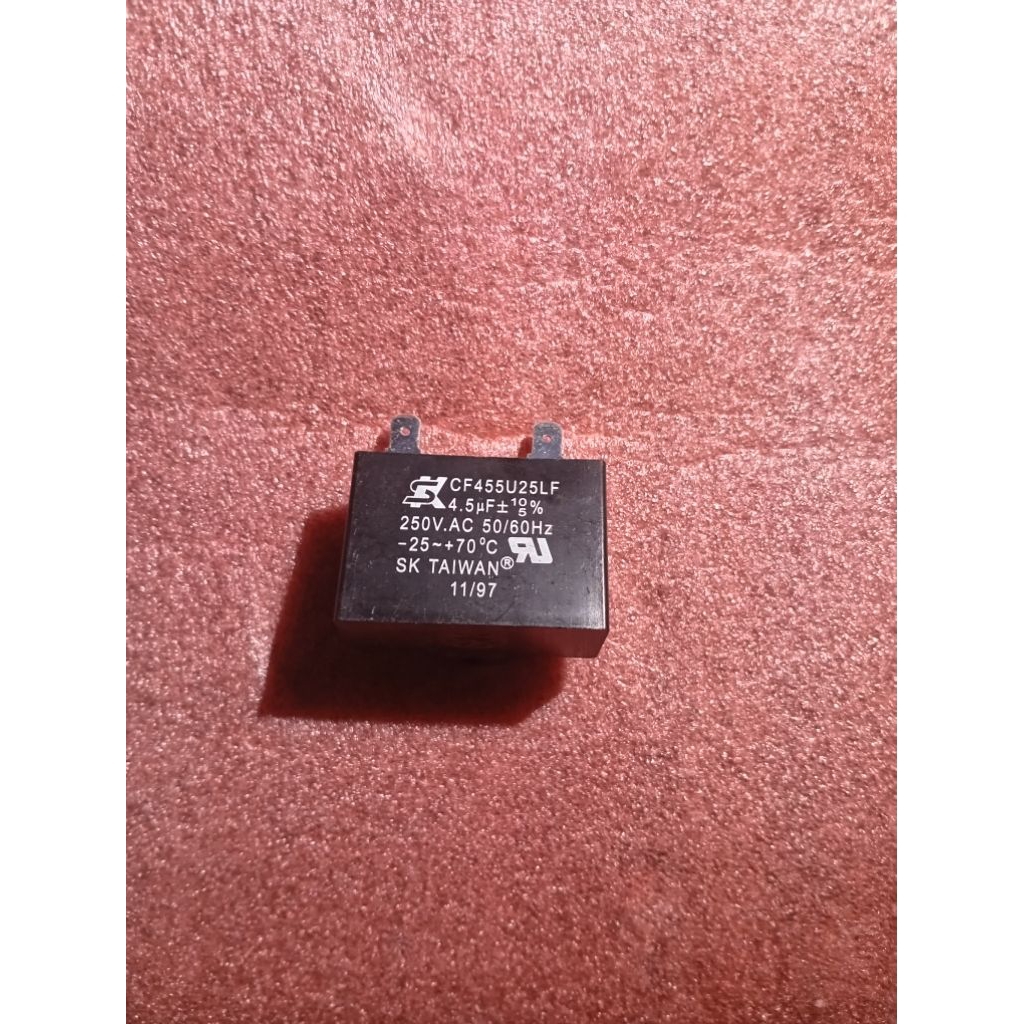 Capasitor Starting 4,5Uf Soket CF455U25LF Original