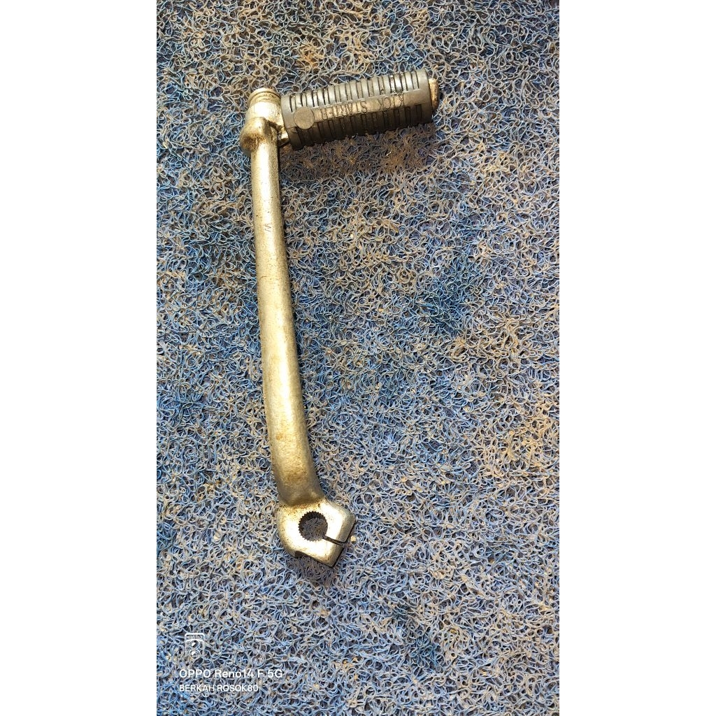 pedal selah slah pedal stater Suzuki Shogun