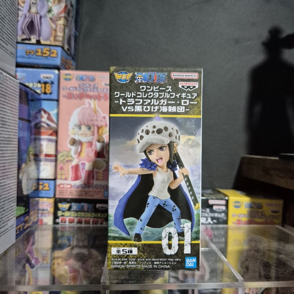 WCF law women set law vs blackbead - one piece figure