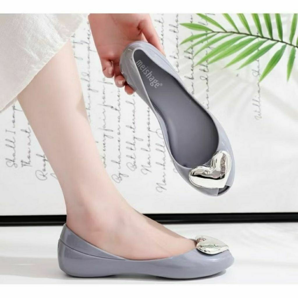 Sandal Flat Shoes Sweet Love Sepatu Sandal Wanita Meisha Flatshoes Love Sepatu Kantor Jelly Shoes