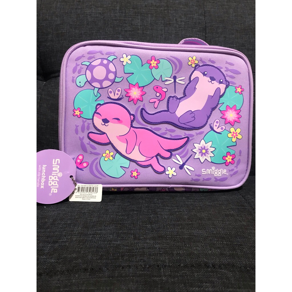 Kotak makan lunchbag smiggle