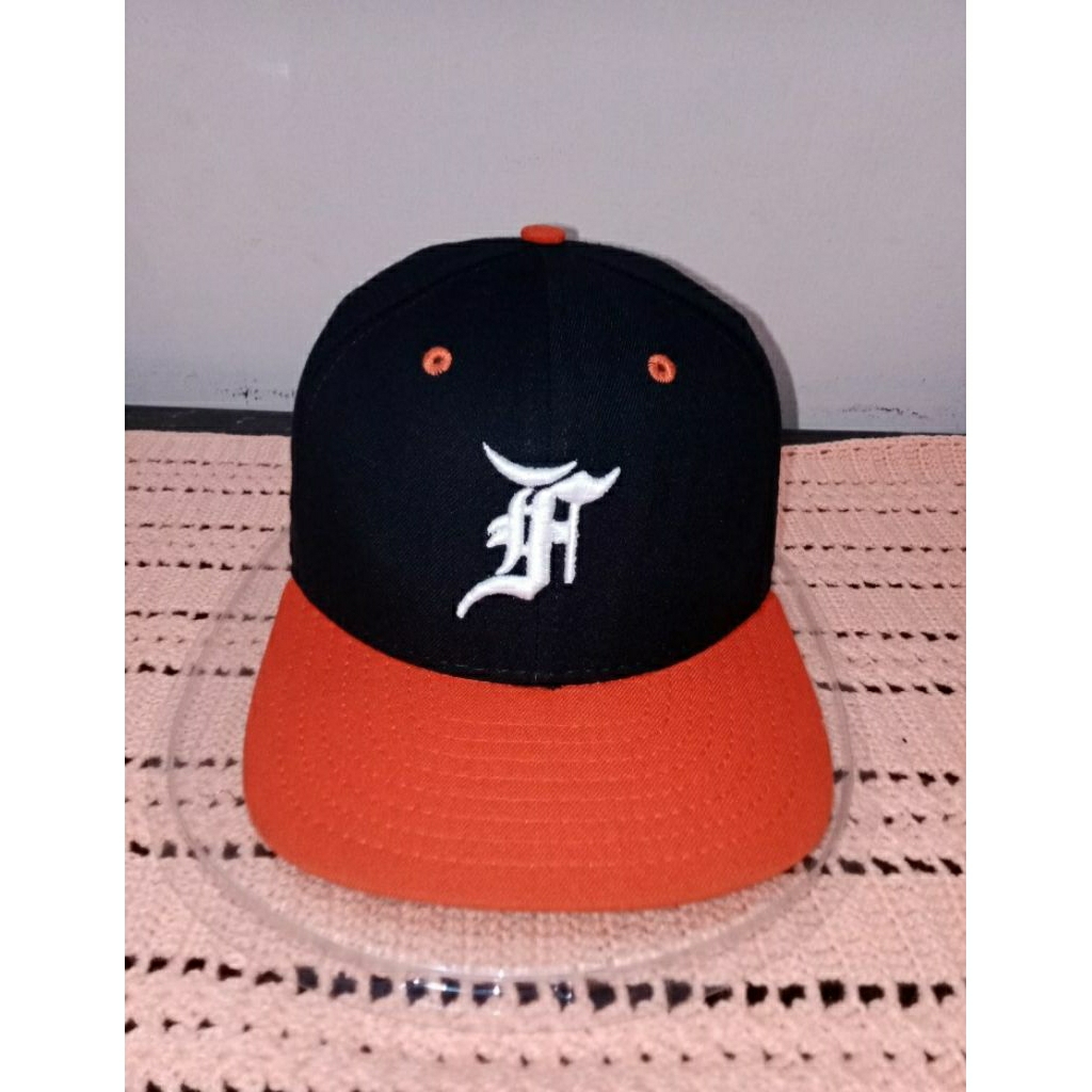 Topi Fear of God USA original