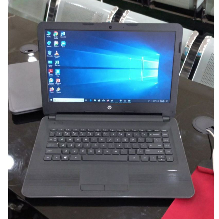 LAPTOP HP 245 G5 Notebook PC AMD A6 7310 AMD RADEON SSD 512GB 14 INCH WINDOWS 10