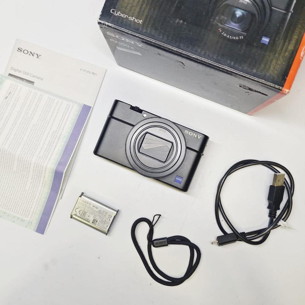 Sony RX 100 Mark VI Sony RX 100 mark 6 - Like new (AY1169)