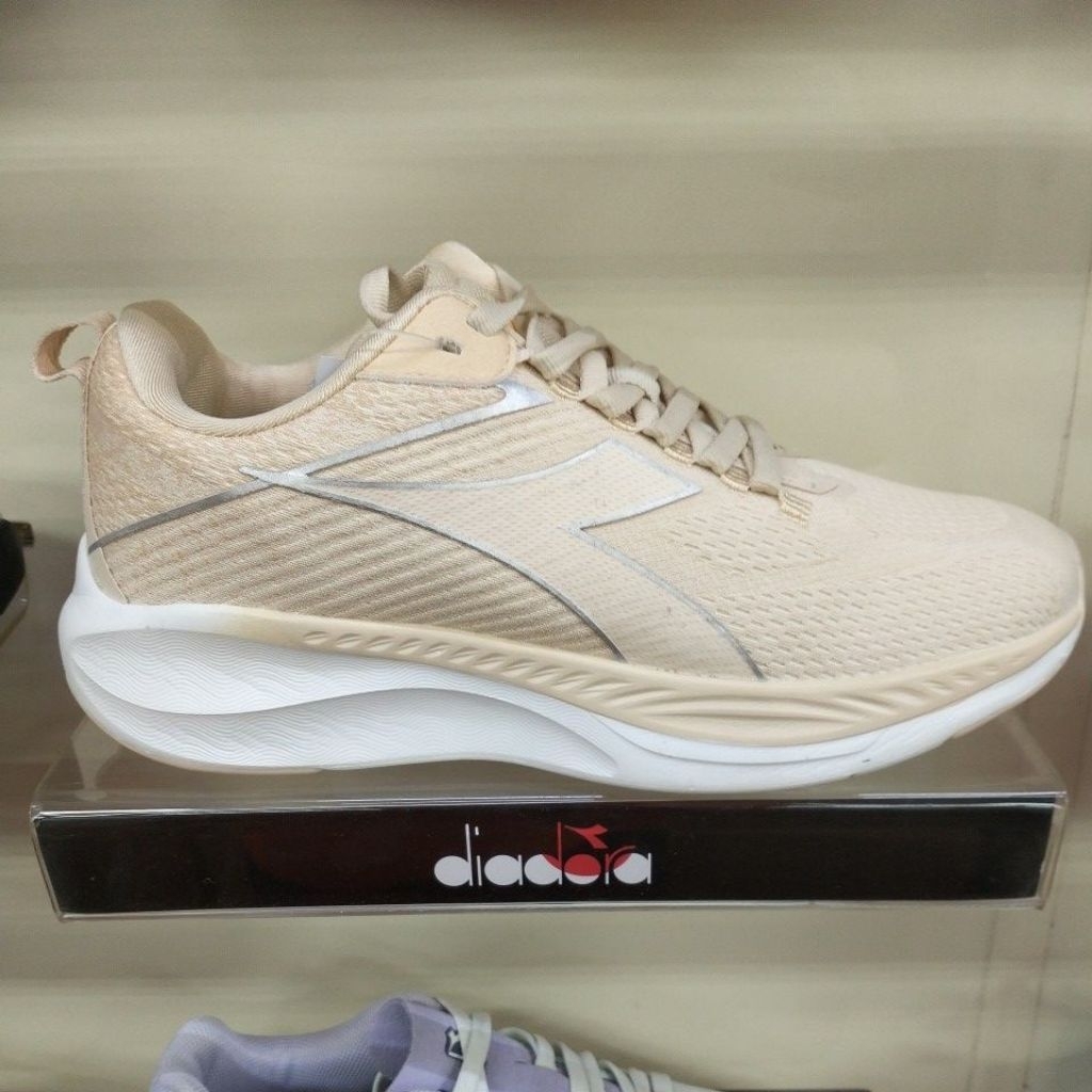 DIADORA PERALO RUNNING SPORTS WOMEN ORIGINAL