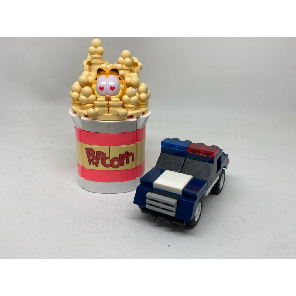 mainan sluban block lego garfield popcorn