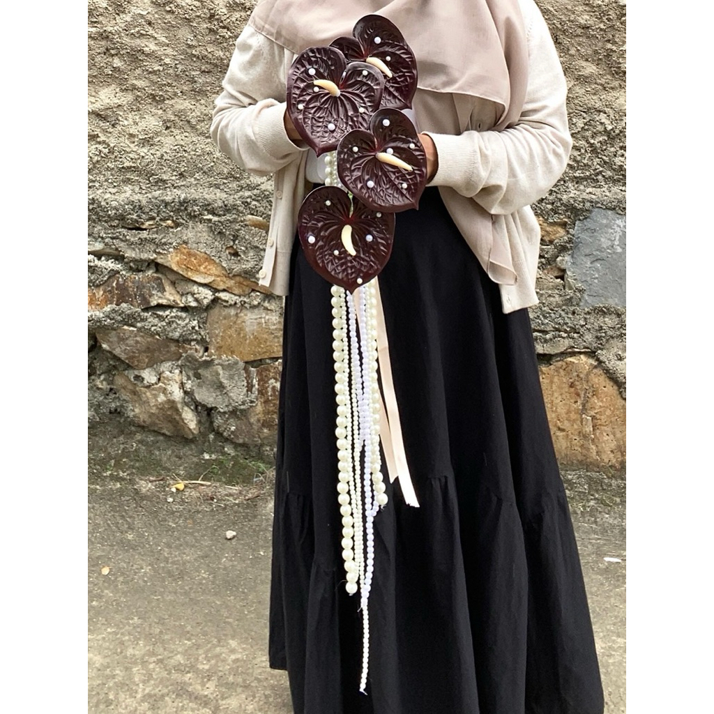 hand bouquet wedding/buket pengantin/bouquet wedding/bouquet wedding mahogany/bouquet weddinh mutiar