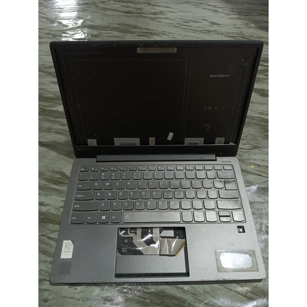 kesing cesing casing case laptop lenovo S530