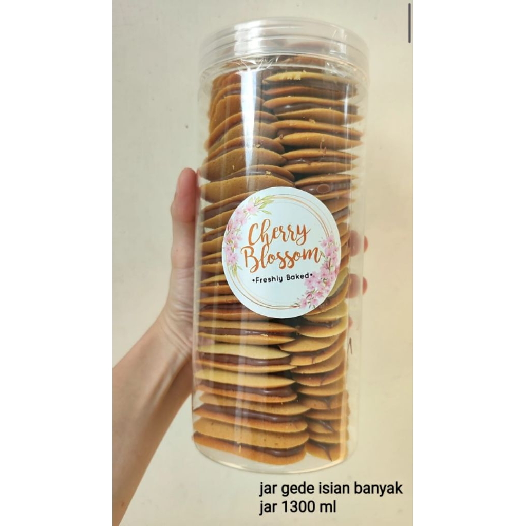 LIDAH KUCING NUTELLA PREMIUM 1300 ml