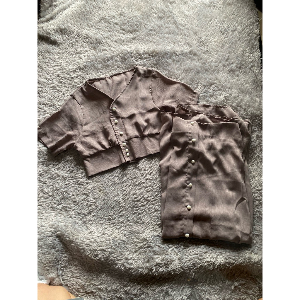 One Set Crop Top Rok Setelan Wanita Pendek