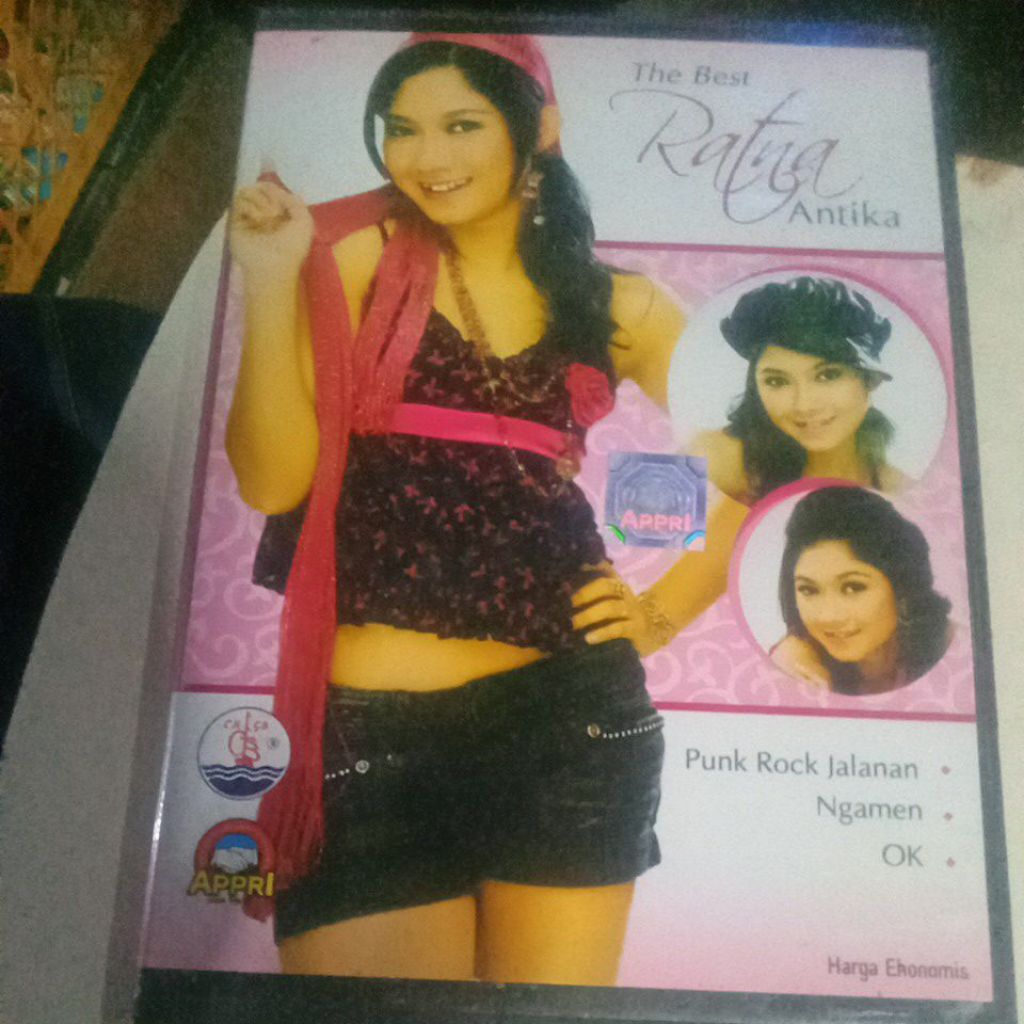 VCD RATNA ANTIKA VG20