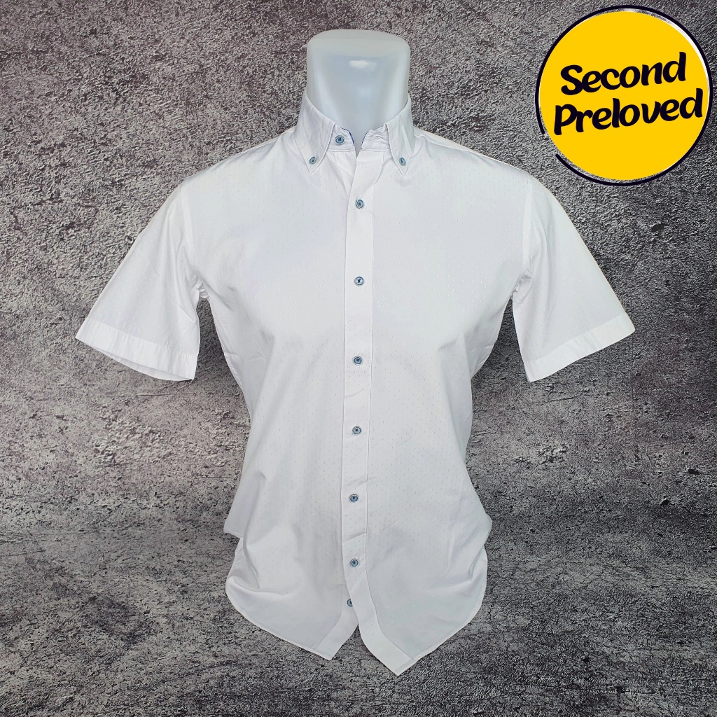 Baju Kemeja GUY LAROCHE - Size S / Lebar 50 cm - Original - Second