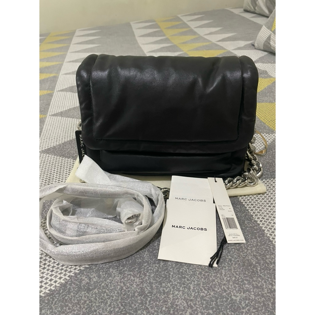 MARC JACOBS PILLOW BAG MEDIUM BLACK (PRELOVED) 10000% ORI
